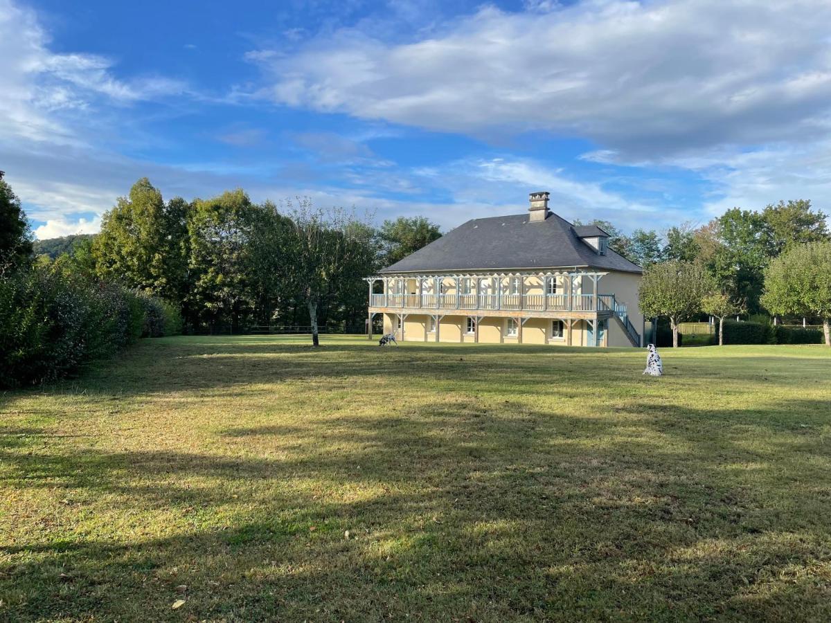 *A Setting Between Dordogne And Swimming Pool* Apartman Argentat Kültér fotó